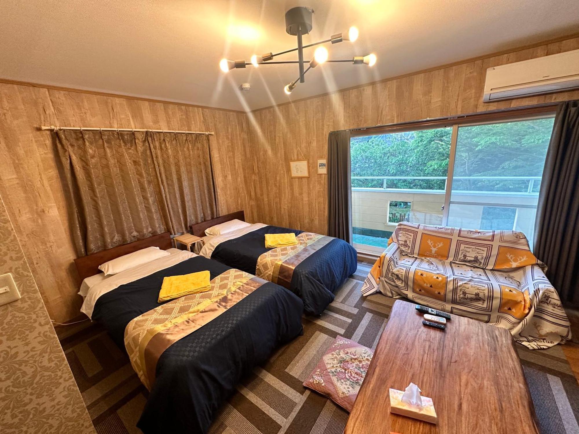 100泊で完成する民泊 Villa Takamori Bagian luar foto